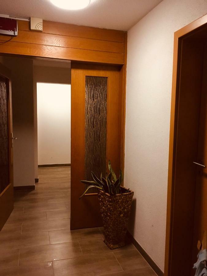 Gasthaus Kaiserhof, Zimmer & Appartament Butjadingen Exteriör bild